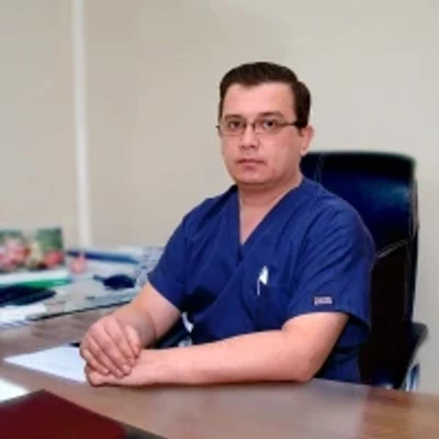 Акбутаев Алишер — Нейрохирург