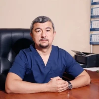 Аманов Рустамбек Давронбекович — Нейрохирург