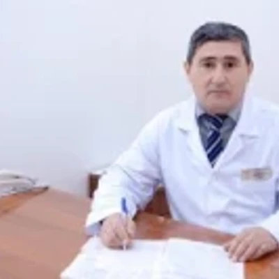 Амонов Махмуд Истамович — Хирург
