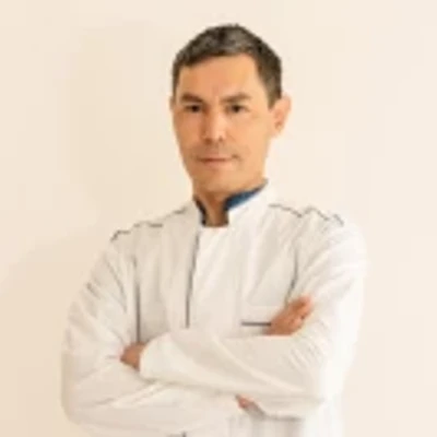 Ендибаев Айбек Абадович — Массажист