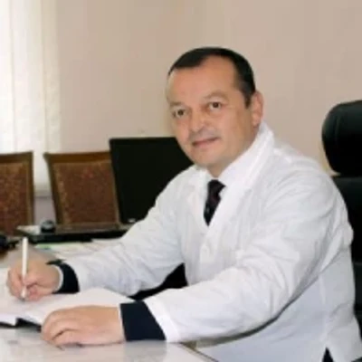 Хамраев Фарход Шарафович — Ортопед