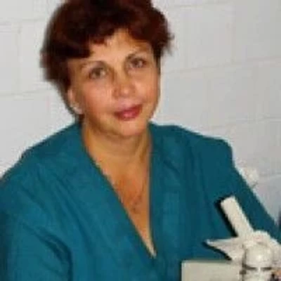Хасанова Эльмира — Лаборант