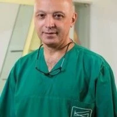 Касымов Алишер Иркинович — Пластический хирург