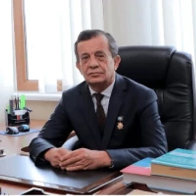 Низамходжаев Зайниддин Махаматович — Хирург
