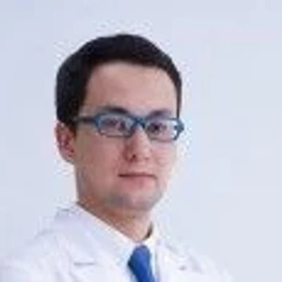 Сабиров Аскар Уктамович — Кардиохирург