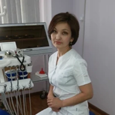Садыкова Зумрад — Стоматолог-терапевт